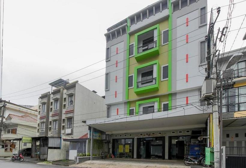 בית מלון כפרי Reddoorz Syariah @ Kampung Bintang