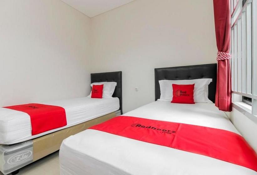 בית מלון כפרי Reddoorz Syariah @ Kampung Bintang