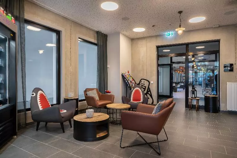 Hotelli Holiday Inn   The Niu, Keg Hamburg Ost, An Ihg