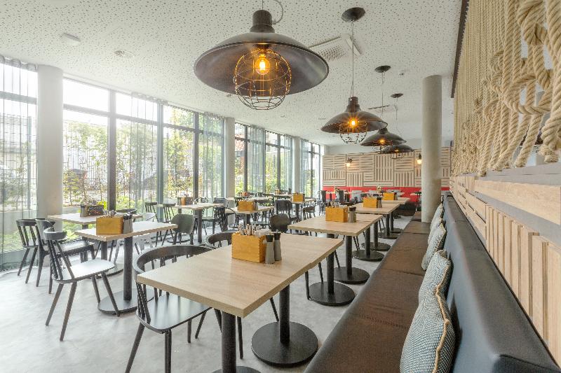 酒店 Holiday Inn   The Niu, Keg Hamburg Ost, An Ihg