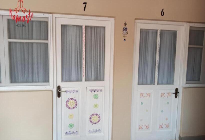 پانسیون Namaste Hostel