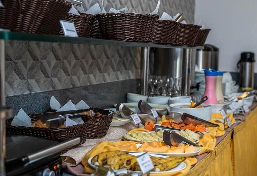 فندق Tambau Beach