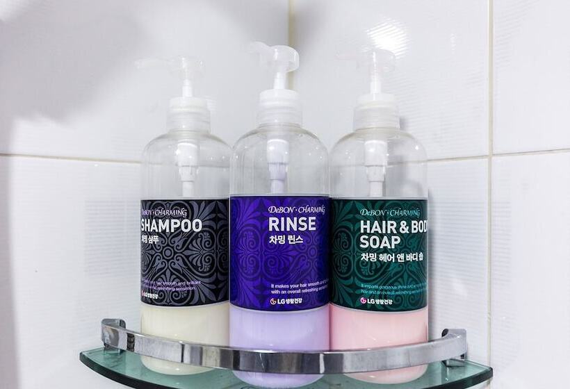 مُتل Yongsan Only For You