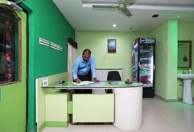 Oyo 23024 Hotel Cinnamon