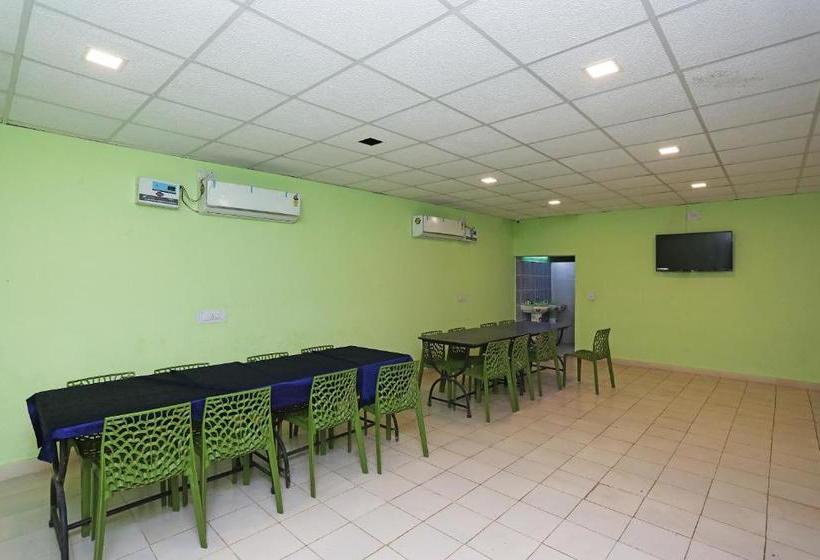 Oyo 23024 Hotel Cinnamon