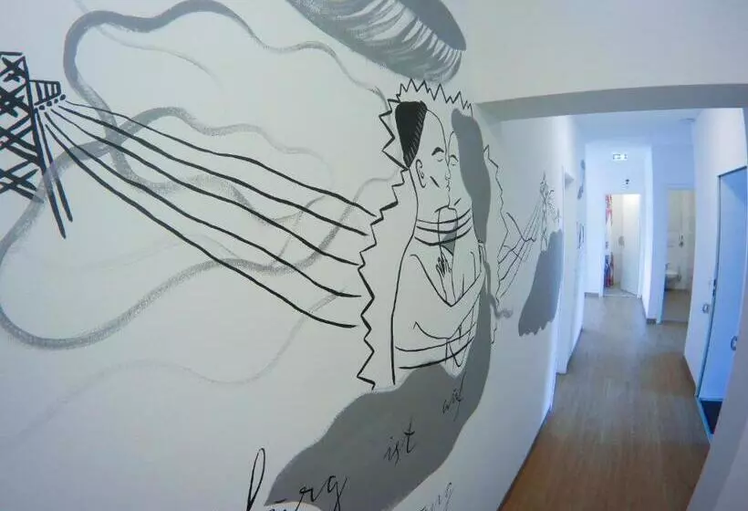 Hostel & Monteurzimmer Bei Hansezimmer