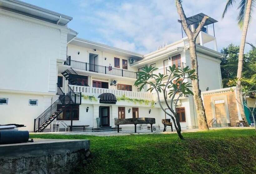 فندق Forever City