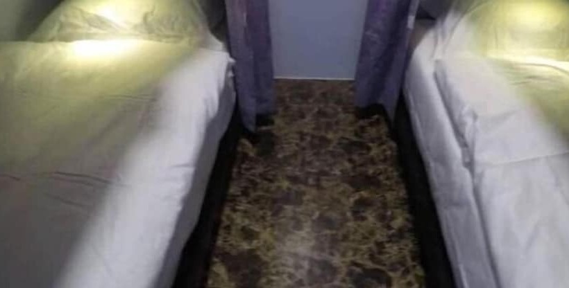 هتل The Old Moulmein Hostel