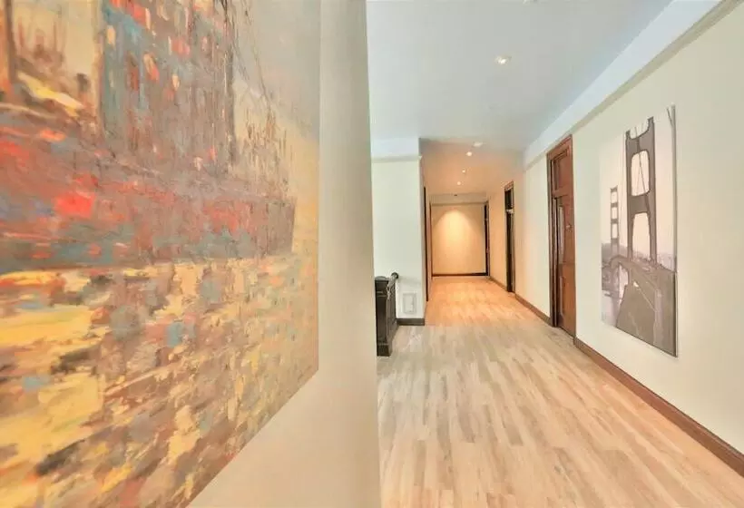 ホテル Trending Inn