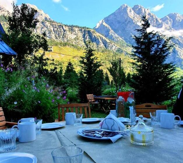 پانسیون Guesthouse Demushi