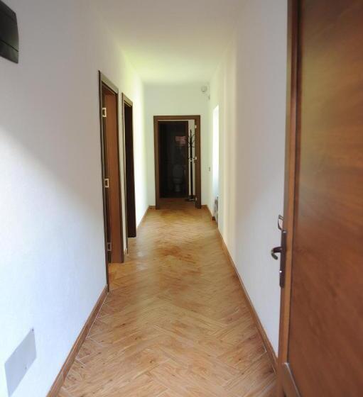 پانسیون Guesthouse Demushi