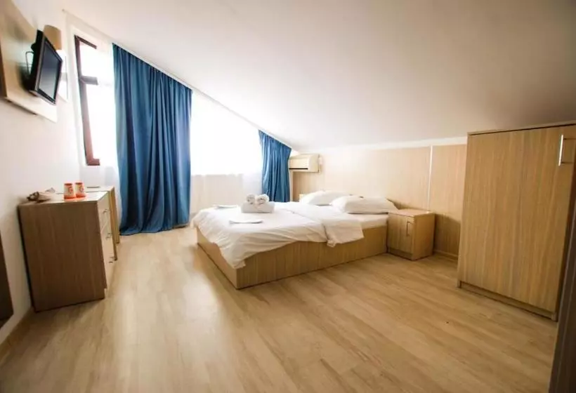 ペンション Portobello