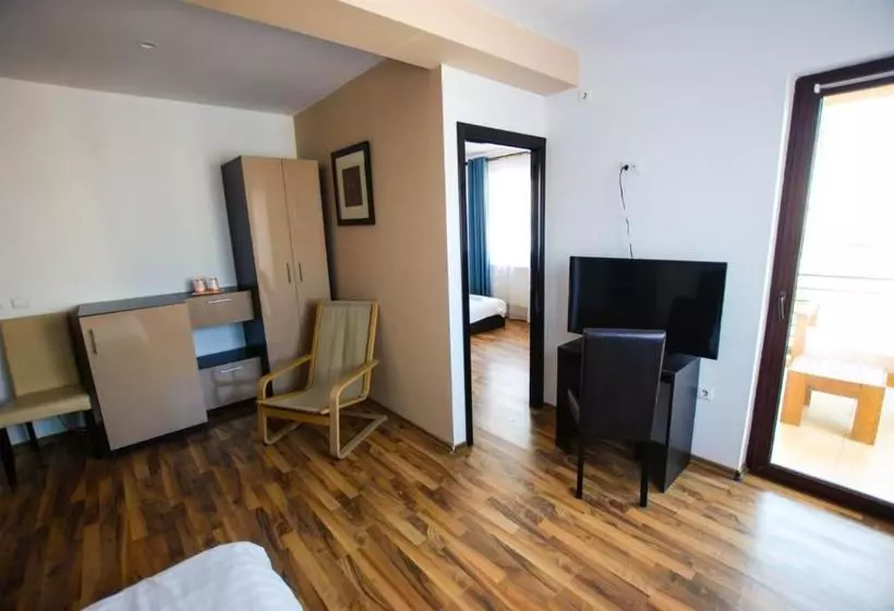 ペンション Portobello