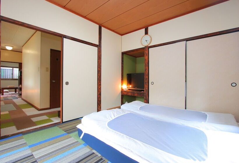 پانسیون Ramune Onsen Senju No Sato