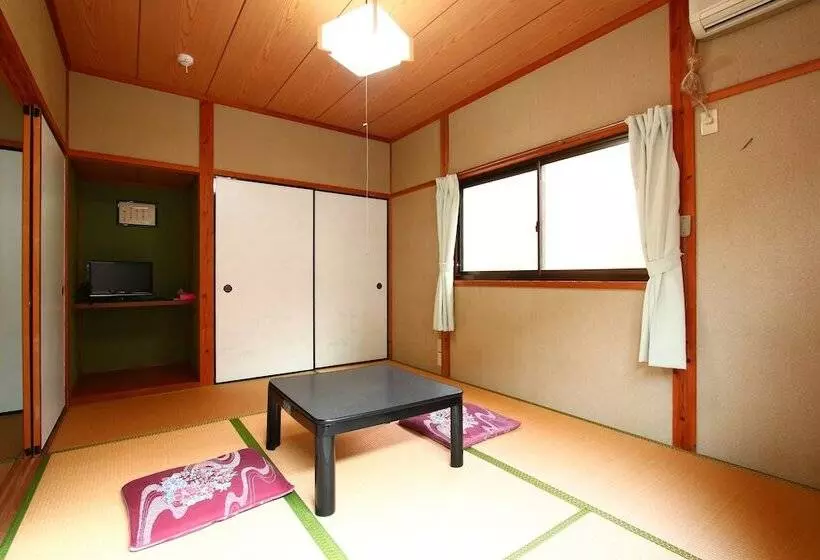 ペンション Ramune Onsen Senju No Sato