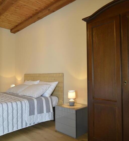 مبيت وإفطار Agriturismo Ai Prüsot