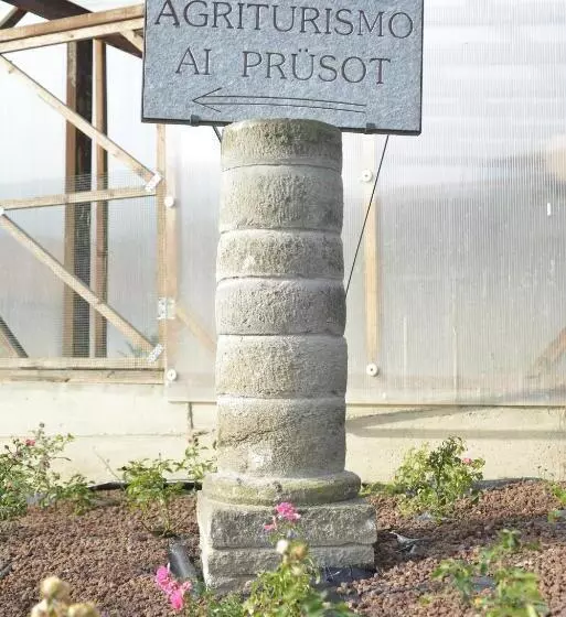 Aamiaismajoitus (B&B) Agriturismo Ai Prüsot