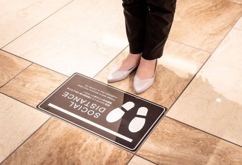 هتل The Royal Park Canvas Osaka Kitahama