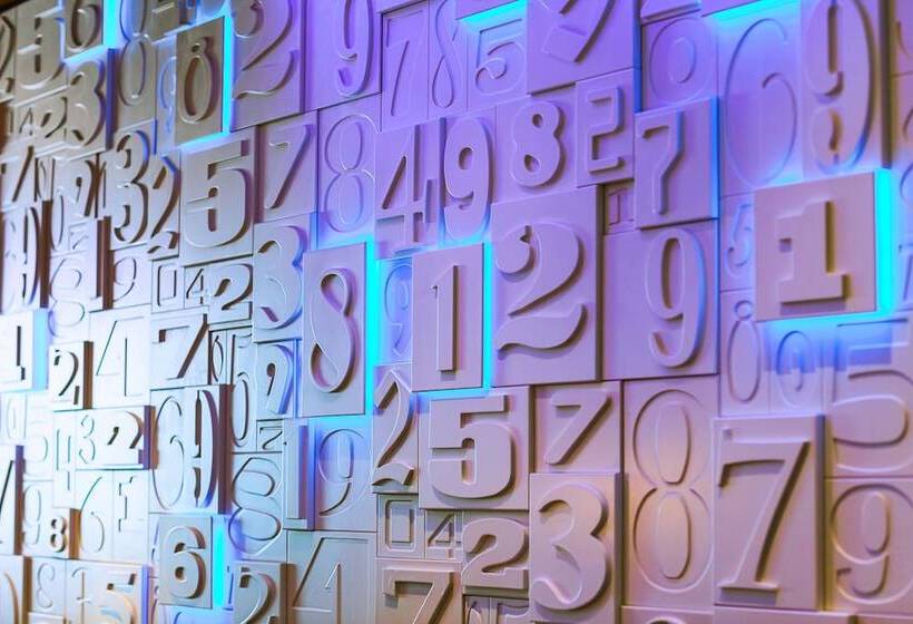 هتل The Royal Park Canvas Osaka Kitahama