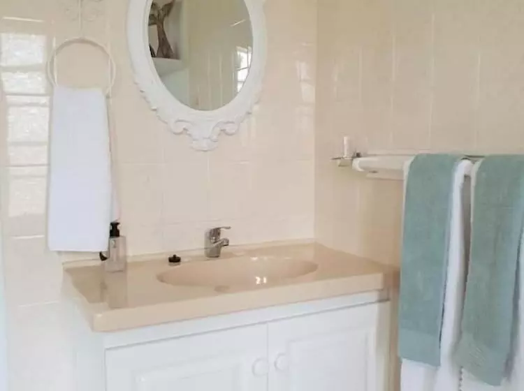 پانسیون Berkeley House