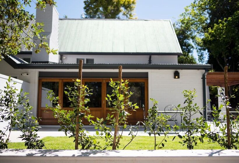 膳宿费 Simonzicht Guest House