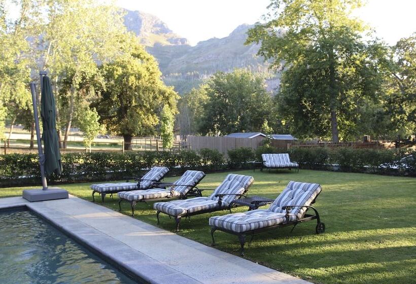 膳宿费 Simonzicht Guest House