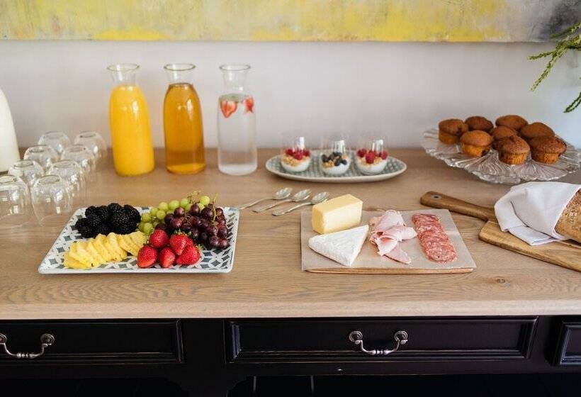 膳宿费 Simonzicht Guest House