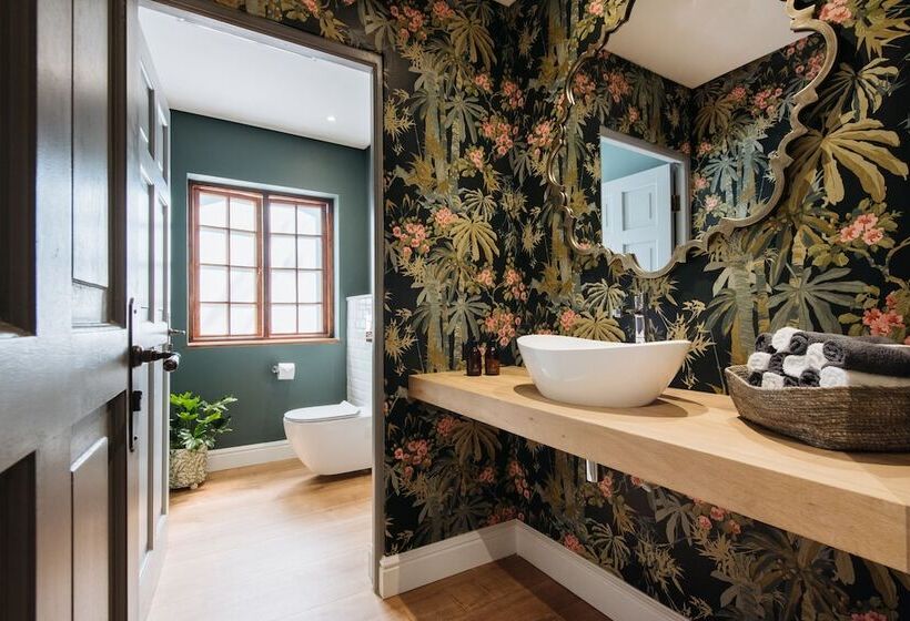 膳宿费 Simonzicht Guest House