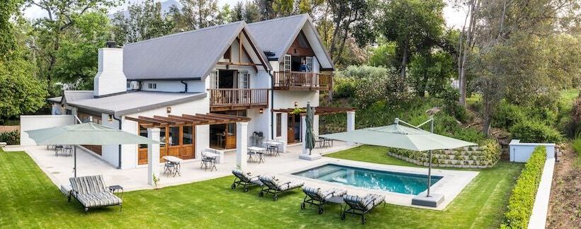 膳宿费 Simonzicht Guest House