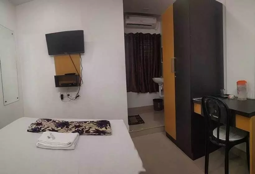 Hotelli Green Line Residency