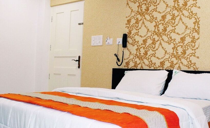 فندق Green Line Residency