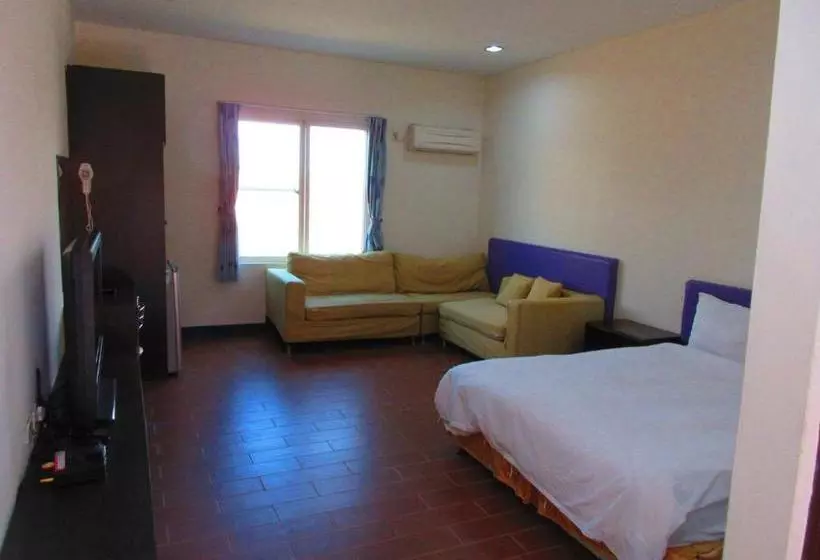 هتل Ivan Garden B&b