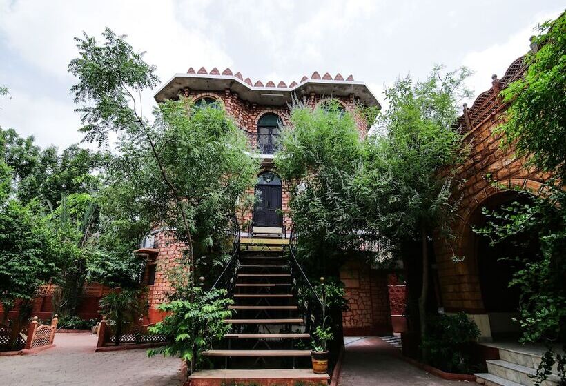 호텔 Oyo 16799 Shikargarh Palace Resorts