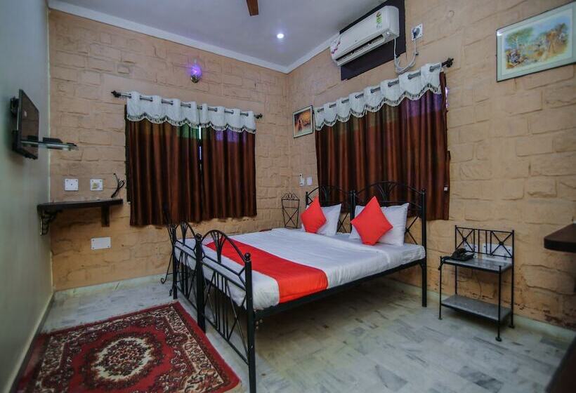 호텔 Oyo 16799 Shikargarh Palace Resorts