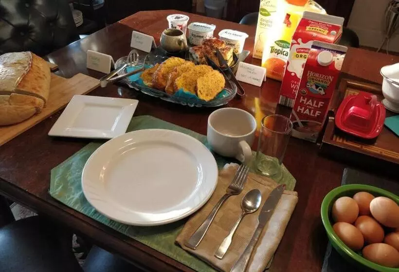 Maurrocks   A Pocono Mountains B&b