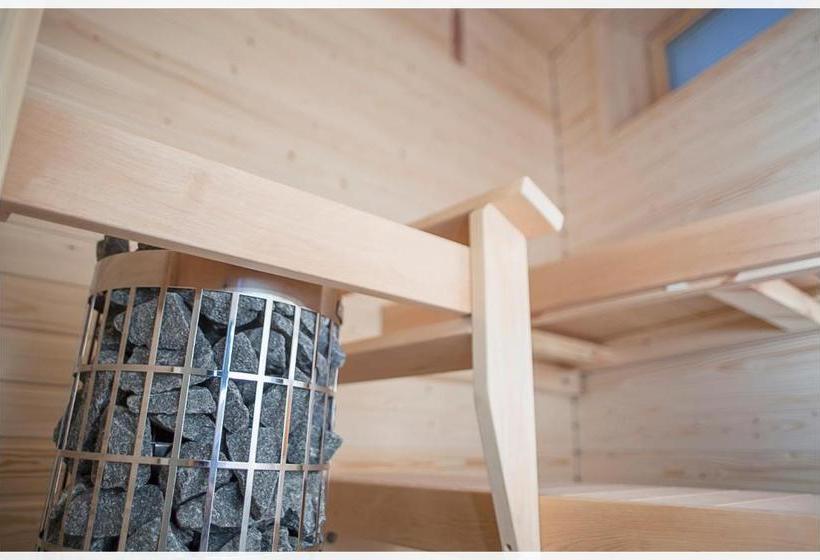 בית מלון כפרי Crystal Suites 1