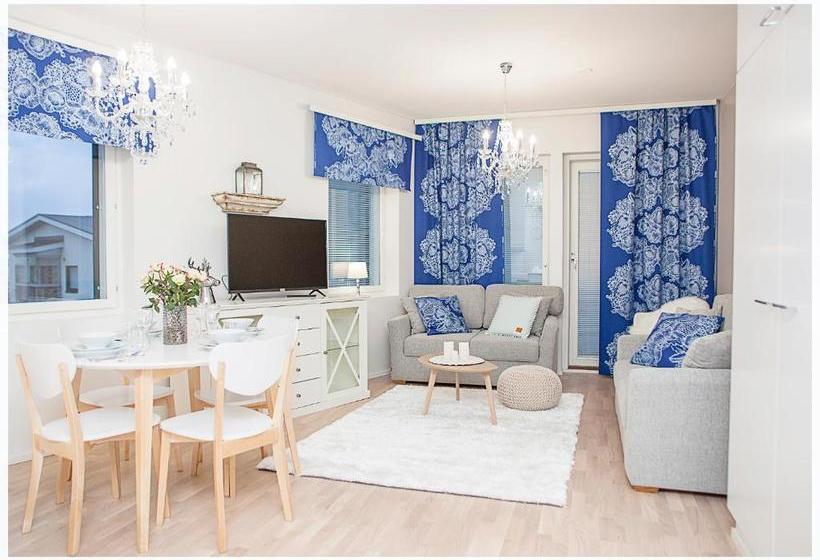 בית מלון כפרי Crystal Suites 1