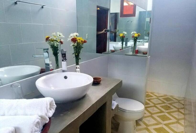 Secret Cottage Granada Nicaragua