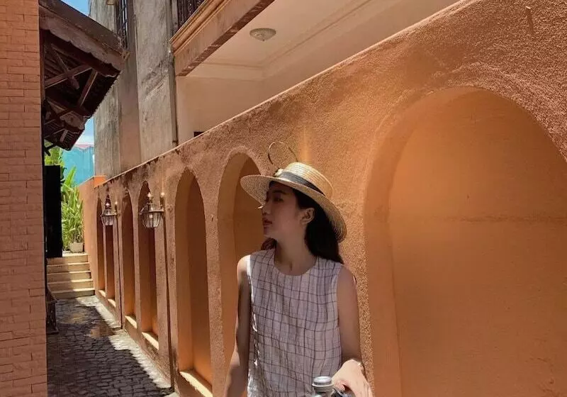 تختخواب و صبحانه The Mansion Hoi An By Minova