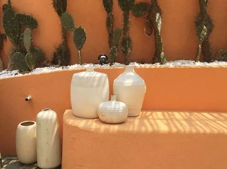 تختخواب و صبحانه The Mansion Hoi An By Minova