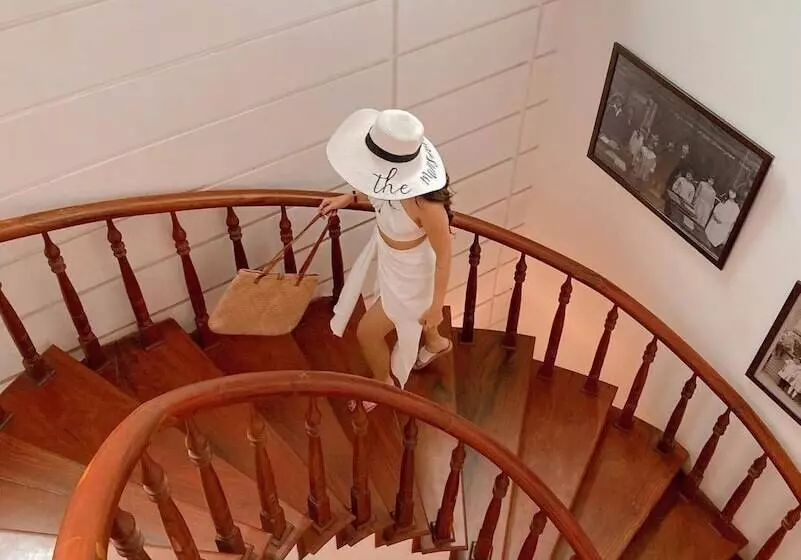 تختخواب و صبحانه The Mansion Hoi An By Minova