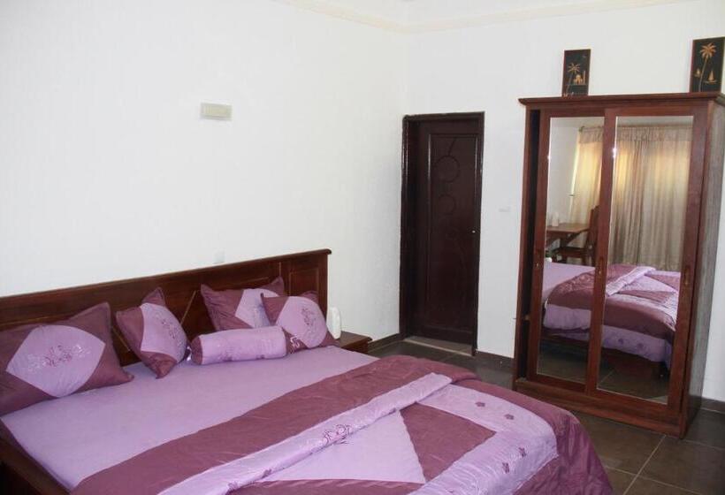 هتل Amazing Grace Residence