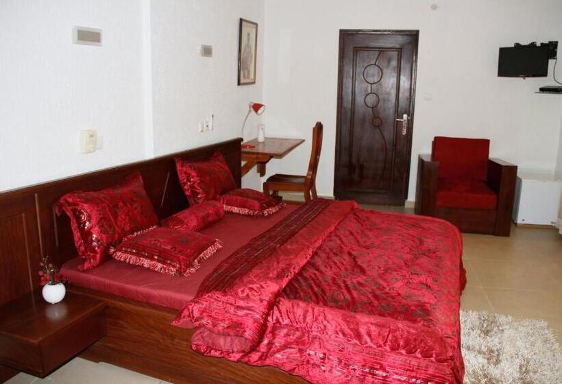 هتل Amazing Grace Residence