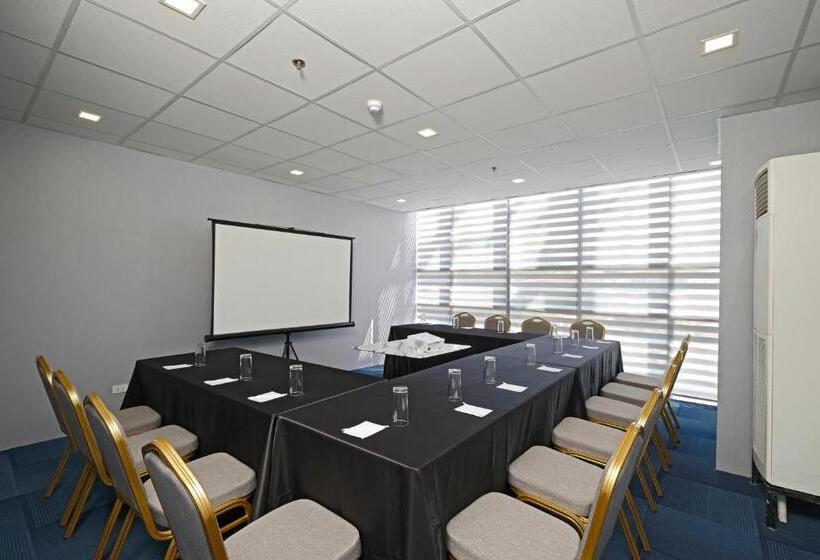 Amethyst Boutique Hotel Cebu Powered By Cocotel