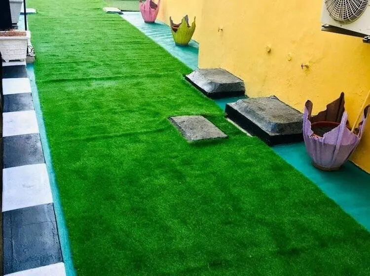 K Yellow Hotel & Resort