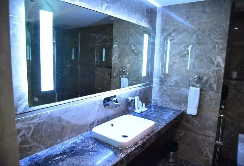 Hotel Narayanam