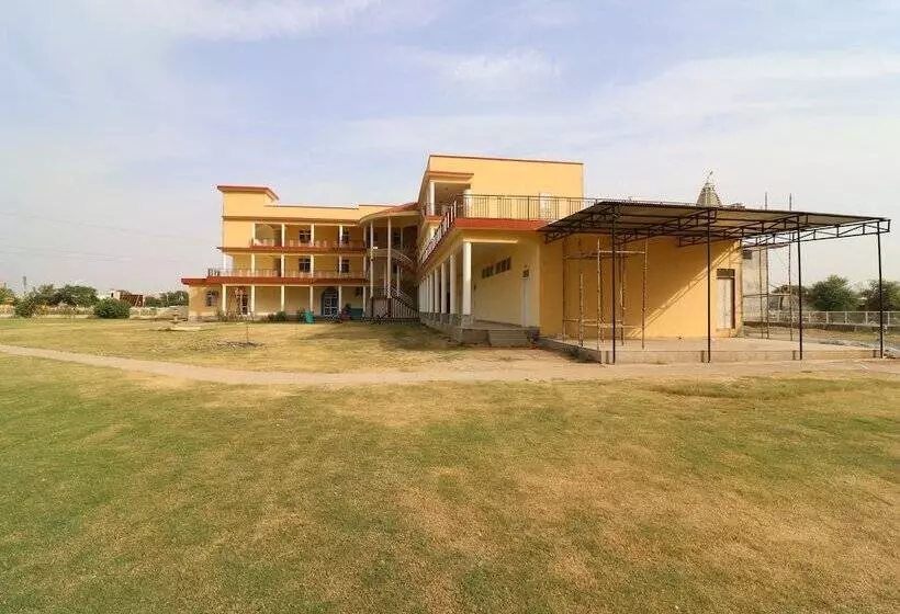 ホテル Oyo 22648 Shalimar Inn