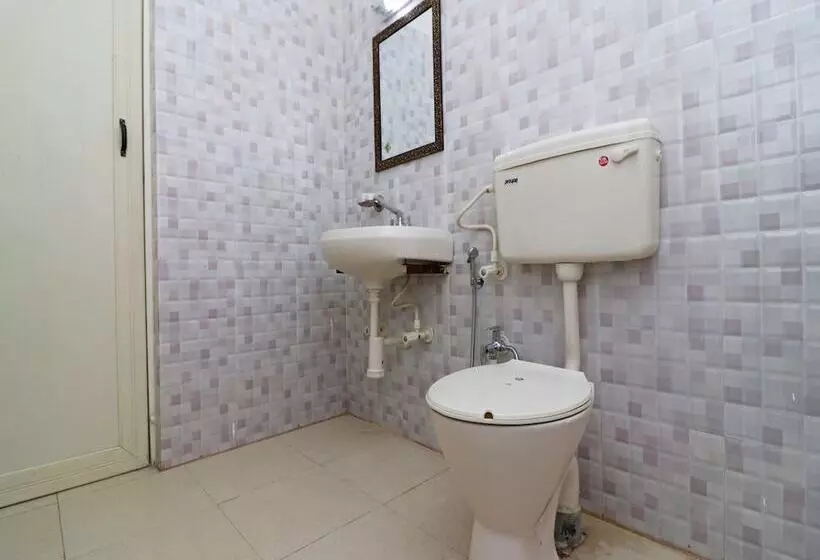 ホテル Oyo 22648 Shalimar Inn