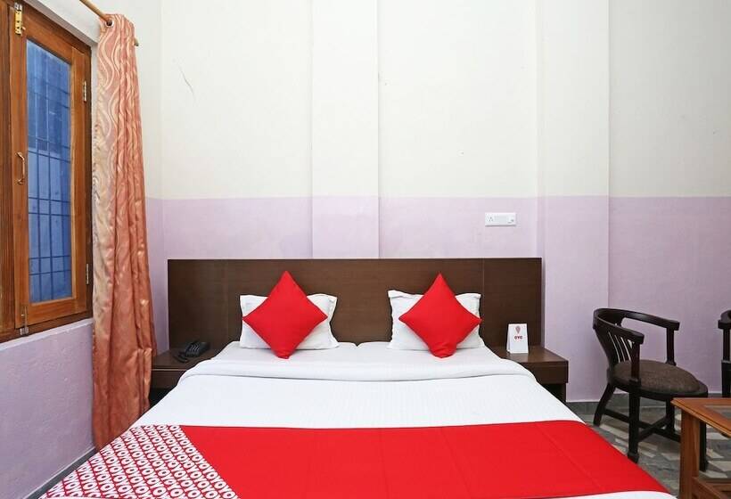 Oyo 19638 Hotel Jay Continental