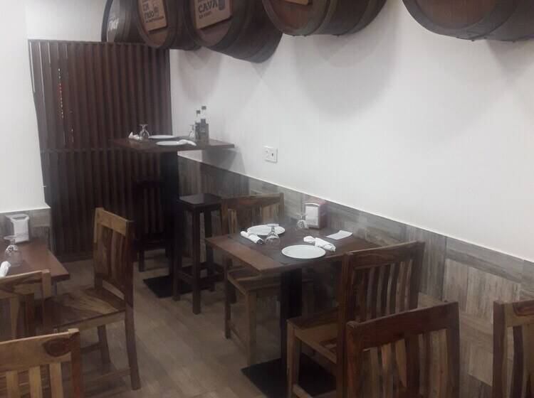 호스텔 Hostal Casa Pancho